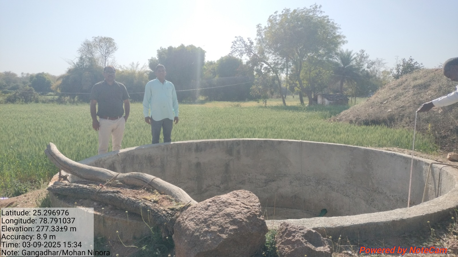 जहाँ पानी है, वहाँ जीवन है — ब्लास्ट कूप निर्माण से हम खेती करेंगे समृद्ध!”
“15 मीटर गहराई, 6 मीटर व्यास — ब्लास्ट कूप: हर खेत का नया भरोसा।”
“आज ब्लास्ट कूप, कल हर खेत में हरियाली।”
“पानी की कमी नहीं, चाह है हमारी! ब्लास्ट कूप से होगा गांवों में बदलाव।”
“स्वयं के खेत में पानी, सरकार के साथ सहयोग — ब्लास्ट कूप निर्माण की शुरुआत।”
“किसान सपना: जहाँ पानी मिल सके — ब्लास्ट कूप से पानी की सुनिश्चितता।”
“इन ब्लॉक-गाँवों में ब्लास्ट कूप हो रहा निर्मित, अब सिंचाई होगी सुनिश्चित।”
“जहाँ बोरिंग फेल हो जाए, वहाँ ब्लास्ट कूप बने — जीवन भी फले-फूले।”
“छोटी-सी-कोशिश, बड़ा-सा परिणाम: ब्लास्ट कूप किसानों का साथी।”
“जल संकट को अलविदा, ब्लास्ट कूप लाया समाधान।”